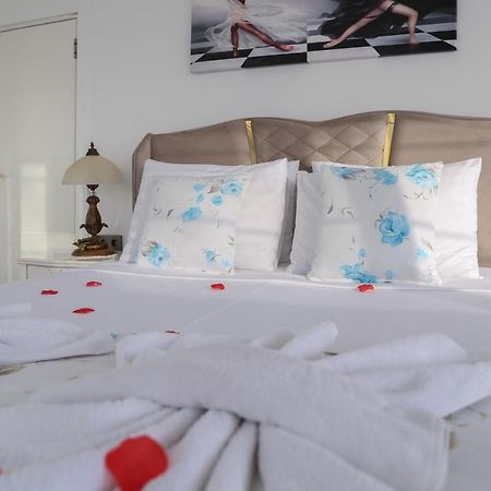 Çeşme Dantela Butik Hotel מראה חיצוני תמונה